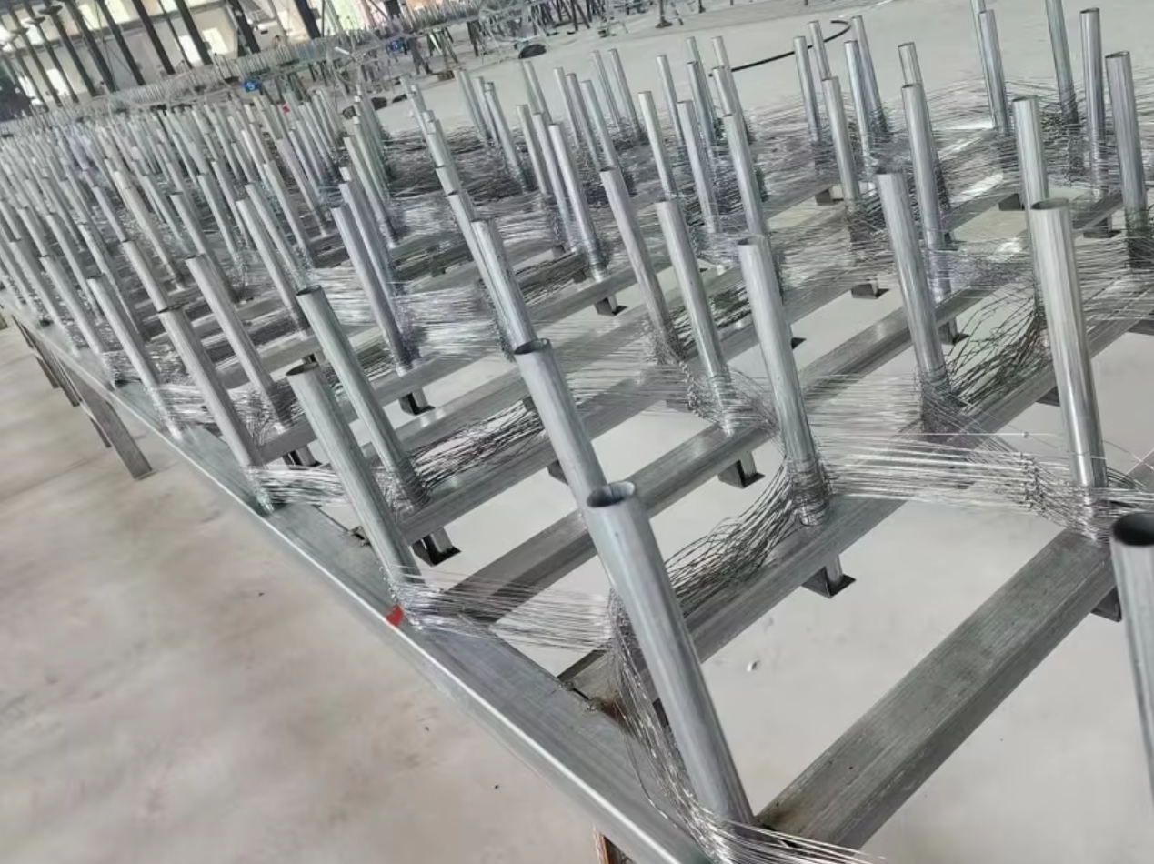 Tank Barrier Mesh
